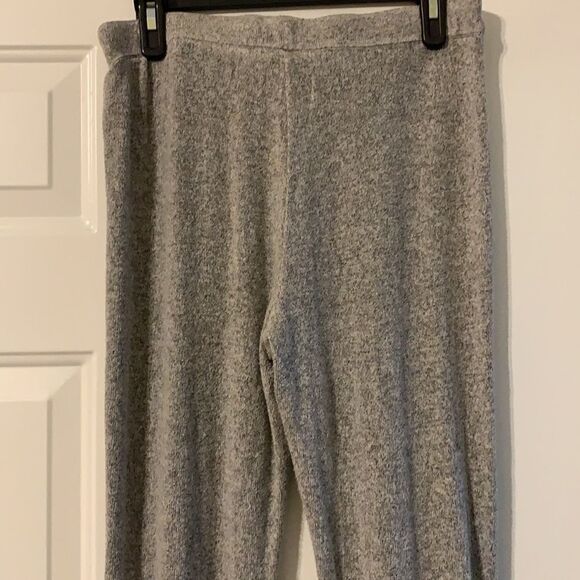 American eagle gray lounge pants - Picture 2 of 6